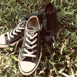 2 pairs of converse!